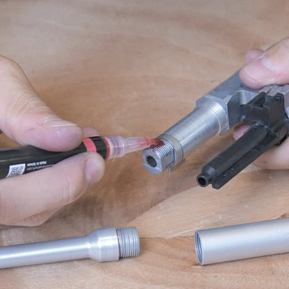 4uantum Permanent Thread Adhesive (Red)