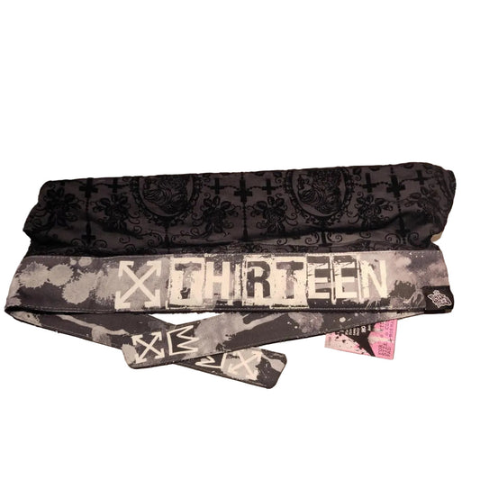 Thirteen Headwrap Nr. 09